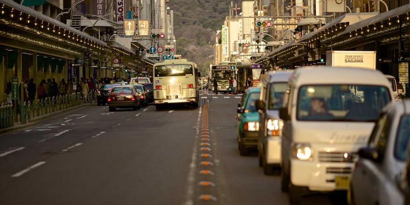 工业解决方案专家指南：设备搬迁、拆装与重组的技术要点与风险管控